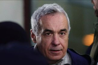 Călin Georgescu vorbind într-un interviu, exprimându-și viziunile despre implicarea României în politica globală și poziționarea sa strategică față de Statele Unite