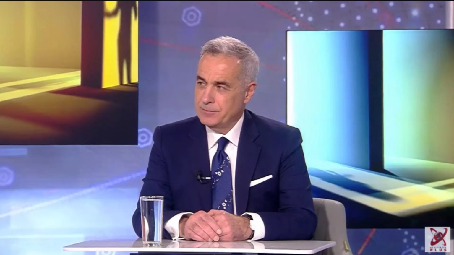 Călin Georgescu discutând în cadrul emisiunii 'Culisele Statului Paralel' de la Realitatea PLUS, reflectând asupra mobilizării publice recente