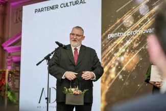 Gala Excelenței Feminine 2025 – un eveniment dedicat excelenței și inovației, unde ICI București a premiat liderii din tehnologie și business.