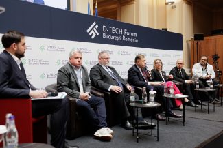 Adrian-Victor Vevera, director ICI București, la D-Tech Forum 2025 vorbind despre inteligența artificială și transformare digitală