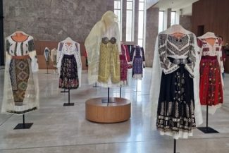 alai-expozitie-arcubjpg - Știri de azi