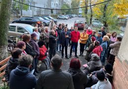 Corneliu Ștefan, președintele Consiliului Județean Dâmbovița, alături de echipa PSD în campania pentru alegerile locale din Găești.