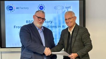 Semnarea acordului de parteneriat între ICI București și Wallachia eHUB în cadrul evenimentului AI Factory