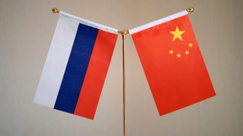 China transmite Moscovei că intenţionează să „consolideze coordonarea strategică” cu Rusia