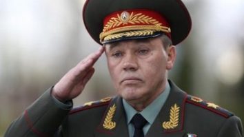 Valeri Gherasimov, şeful Statului Major rus, a vizitat trupele din estul Ucrainei