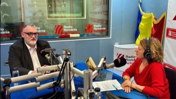 Adrian-Victor Vevera, director ICI București, la emisiunea Serviciul de noapte cu Maria Țoghină, discutând despre prima fabrică de inteligență artificială din România