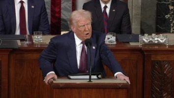 Donald Trump susţine primul discurs despre Starea Uniunii din cel de-al doilea mandat. Va vorbi în faţa unei naţiuni schimbate şi a unui Congres pe care l-a marginalizat