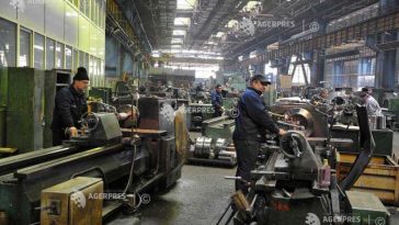 INS: Cifra de afaceri din industrie a scăzut în ianuarie cu 16,3% față de decembrie 2025