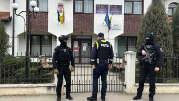 Botoșani: Percheziții în orașul Ștefănești; este vizată și Primăria