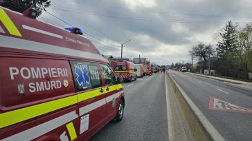 UPDATE Dâmbovița: Accident cu un microbuz și un autocamion în Tărtășești; patru copii şi un adult, transportaţi la spital; Planul Roşu a fost dezactivat