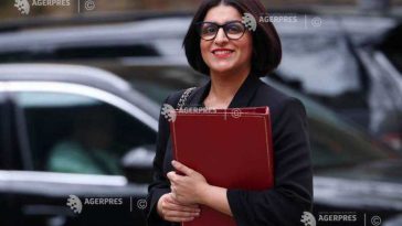 Regatul Unit prelungește în ultimul moment un acord cu Franța privind migrația, în timp ce negocierile continuă