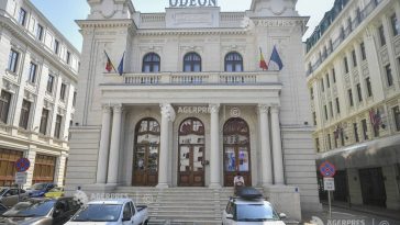 Teatrul Odeon - 80 de ani de activitate; managerul Emil Banea: Aniversarea aceasta e ceva extraordinar