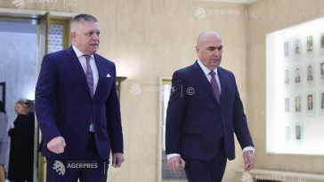 Premierul slovac Fico afirmă că dezvoltarea proiectelor bilaterale este afectată de agenda europeană prea încărcată