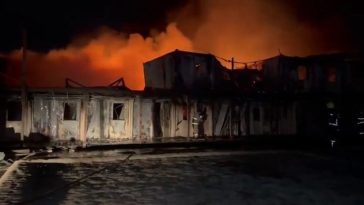 Afganistanul susţine că 400 de persoane au fost ucise de Pakistan într-un bombardament asupra unui spital din Kabul