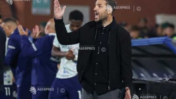 Fotbal: Cesc Fabregas, desemnat antrenorul anului în Italia
