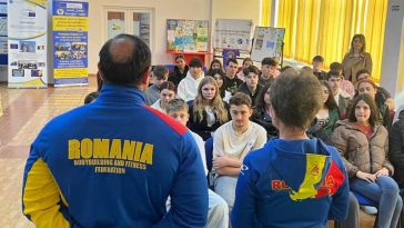 Vaslui: Elevi de la Liceul 'Ștefan Procopiu', instruiți în cadrul unui proiect de promovarea a stilului de viață sănătos