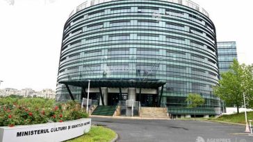 Ministerul Culturii: Ziua Mondială a Cărții și a Drepturilor de Autor – un prilej să ne amintim că lectura a format generații