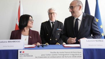 Nou acord franco-britanic, cu finanțare condiționată parțial, pentru stoparea traversărilor clandestine ale Canalului Mânecii