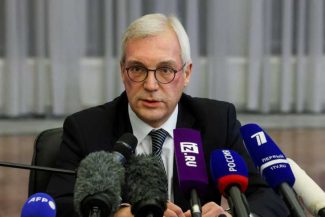 Rusia avertizează statele europene să nu găzduiască bombardiere franceze dotate cu arme nucleare