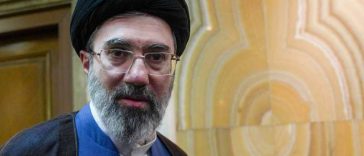 Noul ghid suprem iranian ‘grav rănit’, dar ‘lucid’, potrivit New York Times