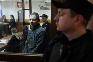 Kremlinul lansează o campanie de arestări împotriva singurului partid de opoziție legal din Rusia