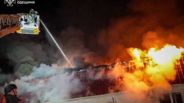 Doi morți și 14 răniți în atacuri rusești în sudul Ucrainei