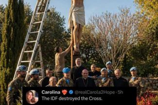 Liban: Militarii italieni din UNIFIL au înlocuit statuia lui Iisus vandalizată recent de soldați israelieni