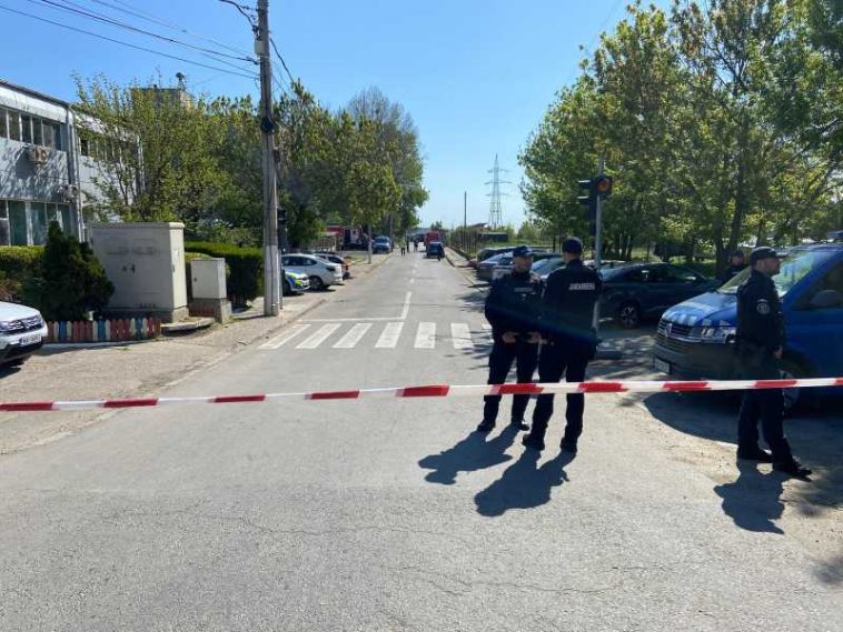 VIDEO MApN: Atac cu drone rusești în Ucraina, lângă frontiera cu România; fragmente căzute în municipiul Galați