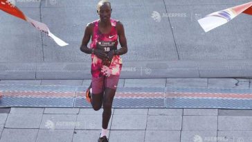 Atletism: Kenyanul Cornelius Chepkok, învingător în maratonul de la Santiago de Chile