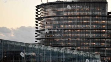 Votul PE pentru ridicarea imunității Dianei Șoșoacă are loc marți, a anunțat președinta Roberta Metsola