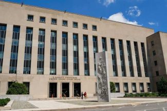 Cina Corespondenților: Suspectul în cazul atacului armat, inculpat pentru tentativă de asasinare a lui Trump