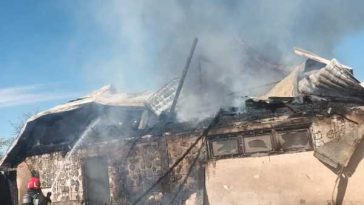 Suceava: O femeie a fost rănită grav în urma unui incendiu în localitatea Mitocu Dragomirnei