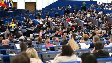 Parlamentul European: Violul trebuie definit pe baza absenţei consimţământului în toate ţările UE / Tăcerea, lipsa rezistenţei sau relaţia anterioară nu trebuie să implice consimţământul / Una din douăzeci de femei din UE a fost violată