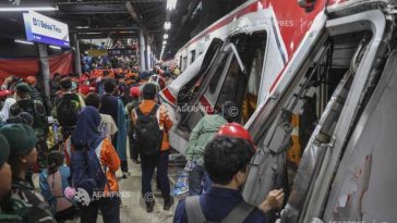 Indonezia: 14 morți în urma coliziunii între două trenuri lângă Jakarta (nou bilanț)