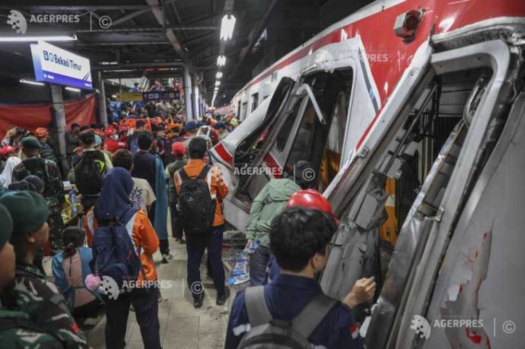 Indonezia: 14 morți în urma coliziunii între două trenuri lângă Jakarta (nou bilanț)