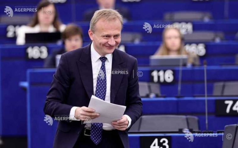 Parlamentul European și-a adoptat poziția de negociere privind viitorul buget multianual al UE