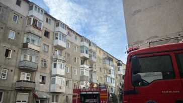 Sibiu: 15 persoane evacuate dintr-un bloc unde a izbucnit un incendiu la o garsonieră