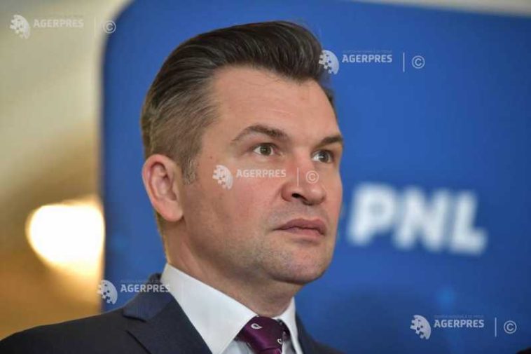 Stroe (PNL): E momentul unei reveniri rapide la aceeași masă a partidelor pro-occidentale