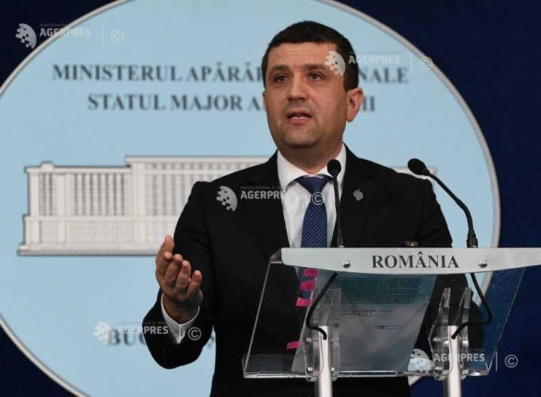 Ministrul Apărării: Pachetul de înzestrare, în valoare de 8,33 miliarde de euro, a trecut prin Parlament