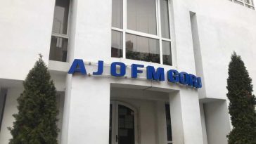 Gorj: Peste 1.200 de șomeri la Bursa locurilor de muncă în tranziție justă; unul a fost angajat pe loc