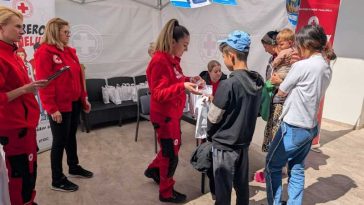 REPORTAJ/Sălaj: Lecția curajului cu ștampilă de iepuraș – campania ‘Săptămâna Europeană a Vaccinării’ în comunitățile vulnerabile