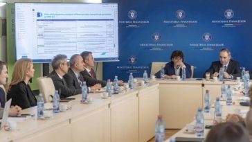 Ministrul Finanţelor: Programul Băncii de Investiţii şi Dezvoltare de garanţii de portofoliu pentru IMM-uri trebuie accelerat şi adaptat la realităţile actuale din piaţă