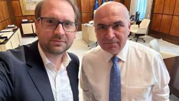 Domnic Fritz: Să fie clar ce înseamnă o moţiune de cenzură în acest moment: luni de instabilitate politică / România nu-şi permite haosul pe care îl pregătesc PSD şi AUR. Nu au nicio remuşcare pentru ceea ce le fac românilor / Nu ne intimidează