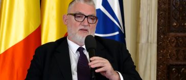 Adrian-Victor Vevera, Director General ICI București, vorbind la DeepTech Romania Forum 2026, Palatul Cotroceni