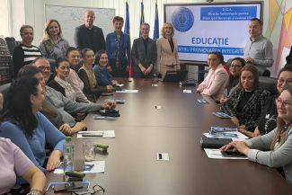 echipa UNIFARM participând la sesiune de educație anticorupție organizată de Direcția Generală Anticorupție