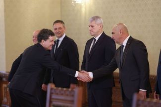 Nicuşor Dan, despre anunţul PNL şi USR că nu vor mai sta la masă cu PSD, dacă se aliază cu AUR: O să fie nişte discuţii, fiecare din părţi îşi va spune părerea şi sunt scenarii, majoritar, minoritar, cu susţinere