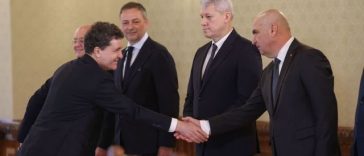 Nicuşor Dan, despre anunţul PNL şi USR că nu vor mai sta la masă cu PSD, dacă se aliază cu AUR: O să fie nişte discuţii, fiecare din părţi îşi va spune părerea şi sunt scenarii, majoritar, minoritar, cu susţinere