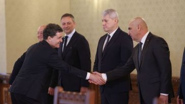 Nicuşor Dan, despre anunţul PNL şi USR că nu vor mai sta la masă cu PSD, dacă se aliază cu AUR: O să fie nişte discuţii, fiecare din părţi îşi va spune părerea şi sunt scenarii, majoritar, minoritar, cu susţinere