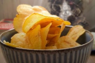 Un cartel al chipsurilor şi pop-cornului, destructurat în Italia. Trei societăţi amendate cu 23,3 mil. €