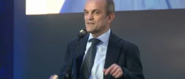 Medicul Cătălin Cîrstoveanu, premiat la Gala News.ro: Noi nu făceam nimic fără transparenţă, fără sinceritate, fără dreptate, fără adevăr